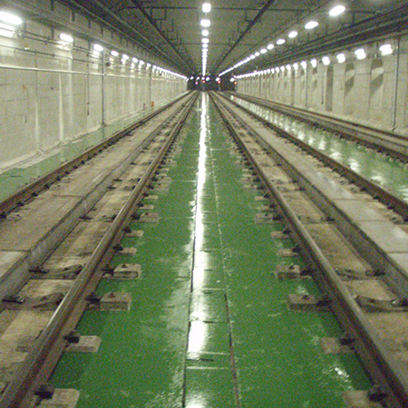 トンネル
